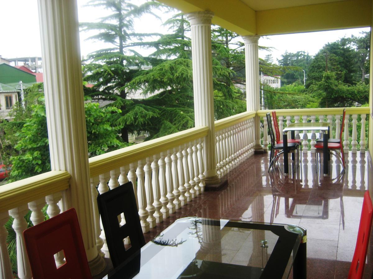 George'S House Hotel Кобулети Екстериор снимка